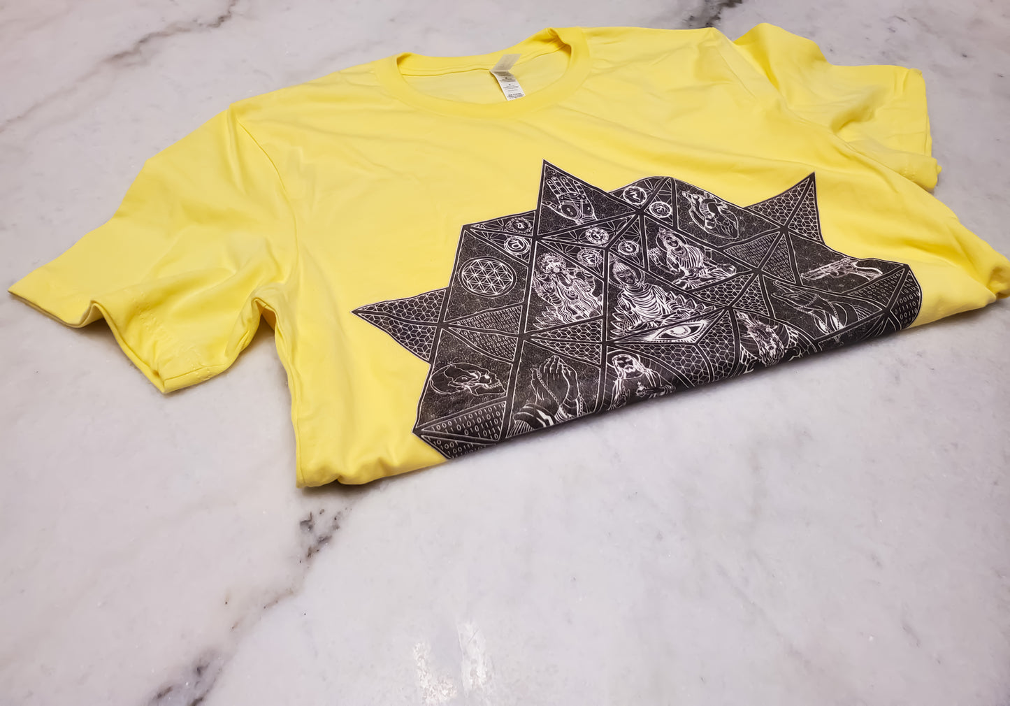 Unisex Vintage Fine Art Short Sleeve T-Shirt Divine Trichotomy Black