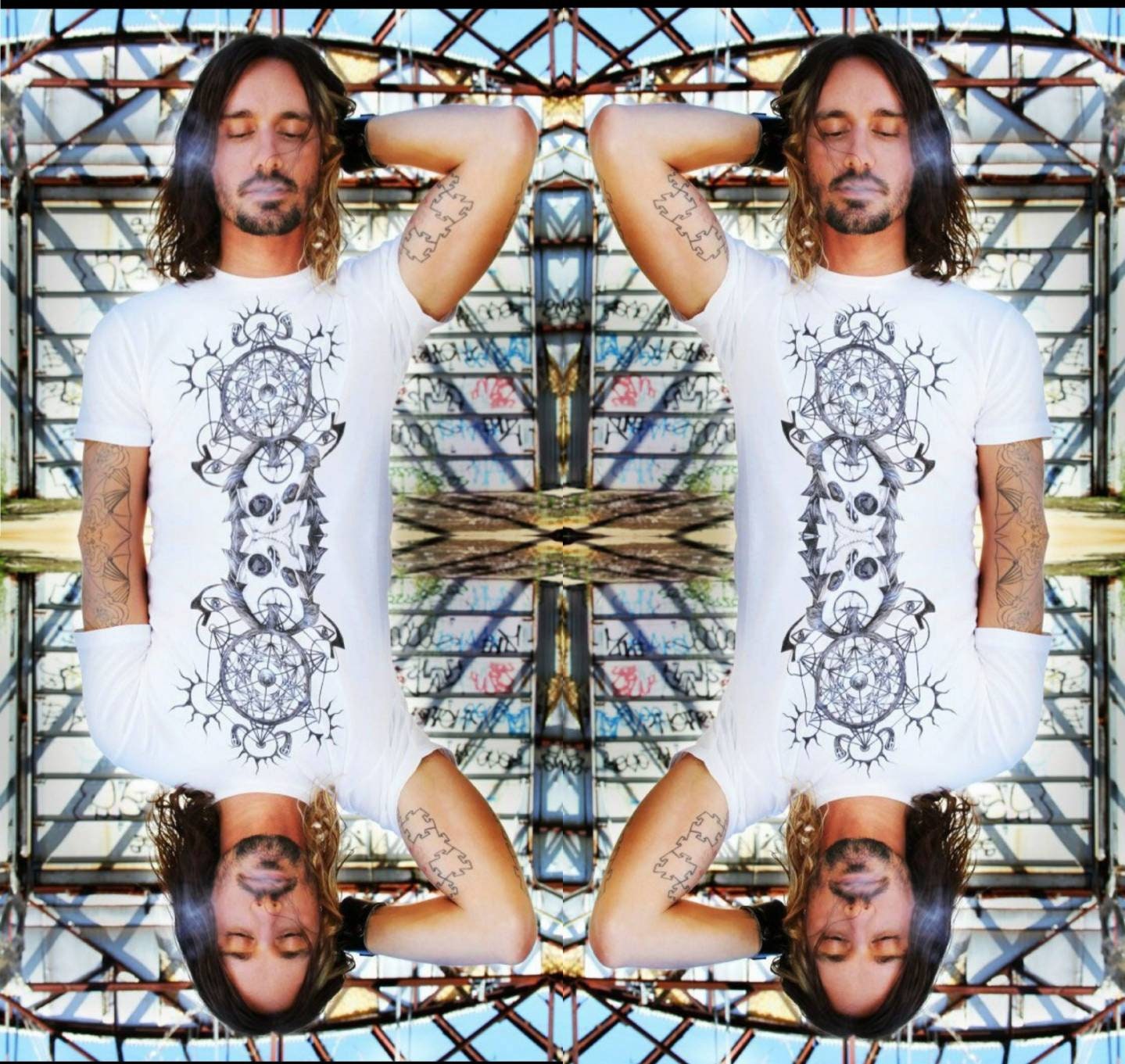 Unisex Vintage Short Sleeve Organic Cotton T-shirt with Metatrons Cube Being of Light Art print